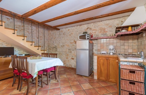 Valdebek Apartamento | Casa tradicional de Istria en Pula con piscina