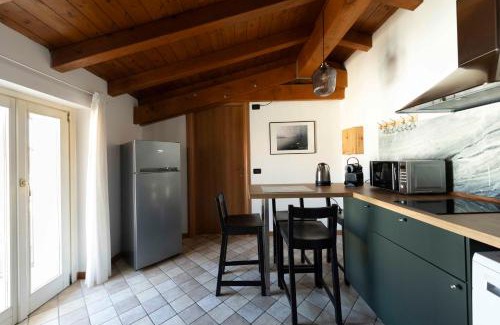Rovato Apartamento | Traditional Italian House - Franciacorta