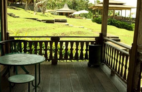 East Selemadeg Villa | Villa Joglo tradicional de 3 dormitorios junto al mar