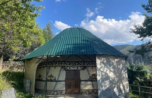 Issyk-Kul Region Cama Y Desayuno | Traditional kyrgyz yurt