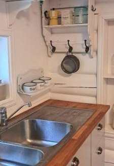 Seljord Casa | Traditional Log Cabin By Lake Seljord