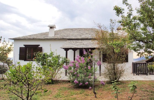 Lefokastron Villa | Casa De Lujo Tradicional En Pelion "erato"