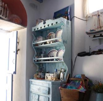 Ano Siros Casa | Traditional Medieval Stone house in "Ano Syros"