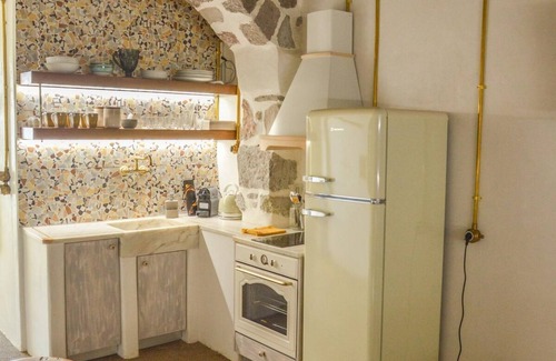 Tripiti Apartamento | Traditional Sirma in Klima