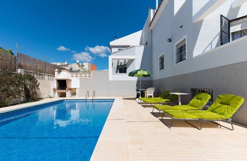 San Juan de Alicante Villa | Desinfeccion certificada y servicios de entrega a domicilio
