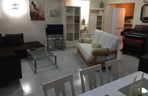 Sax Casa | CASA DE PUEBLO TRADICIONAL ESPAÑOLA INTERIOR SAX ALICANTE. DORMITORIO 6 CAMAS WIFI