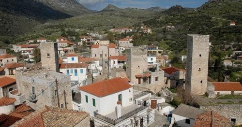 East Mani Casa | Traditional Stone House in Eastern Mani