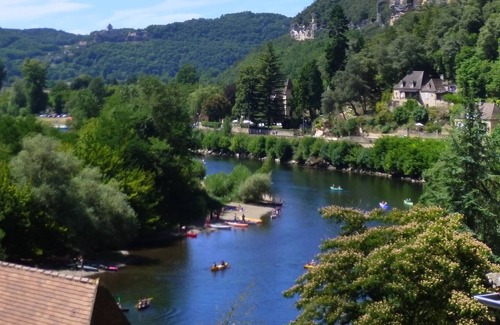 Vezac Casa | Traditional Stone house with wonderful village and river views.