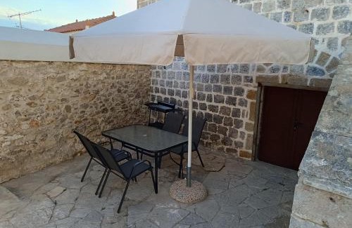 Kranidi Casa | Traditional Stone House