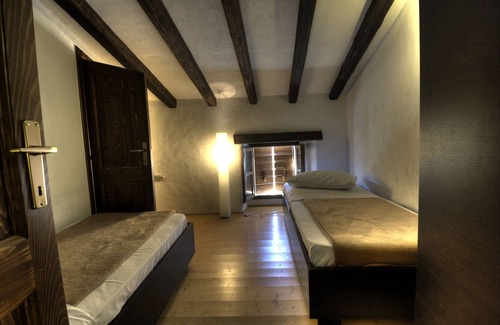 Kotli Casa | Traditional Stone House