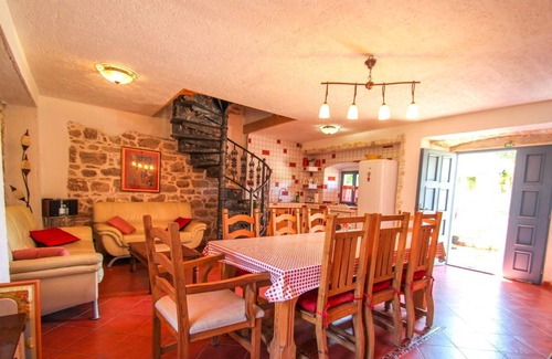 Babici Casa | Casa tradicional de piedra en el corazón de Istria con aire acondicionado, WiFi, barbacoa