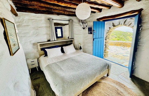 Andros Cabaña | Traditional Suite -Two-Bedroom with Kitchenette - Valley, Seaview, Pool & Sunset