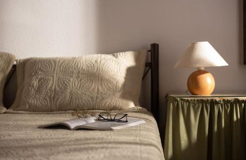 Sikia Apartamento | Traditionelles Appartement ATHOS SHADOW am Meer