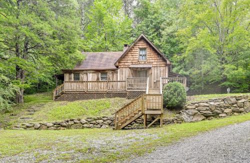 Franklin Casa | Trail Access and Tranquil Setting Franklin Retreat!