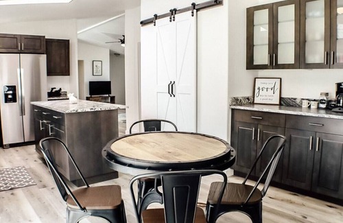 Moab South Valley Casa | "Trail Leader" Newly Remodeled Single Family Home