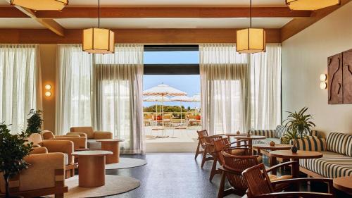 Wrightsville Beach Hotel | Trailborn Surf & Sound