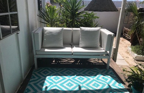 Pos Chiquito Apartamento | Trailer Beach Front Cottage