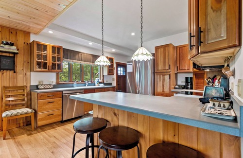 Rangeley Plantation Casa | Hermosa casa de 3 dormitorios en la costa este de Mooselookmeguntic