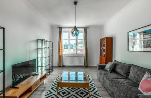 Pankrac Apartamento | Tram Depot Loft