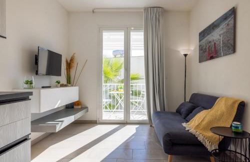 Santa Maria al Bagno Apartamento | Tramonti Incredibili in Piscina - Apartment8 con AC WiFi in Residence
