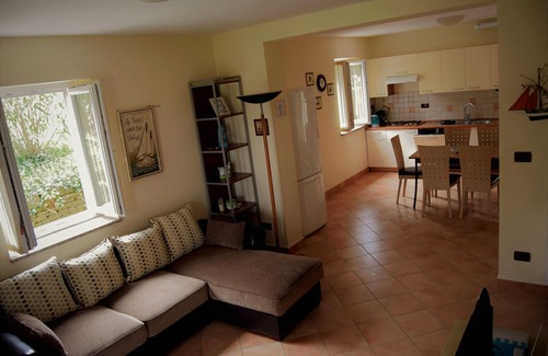 Strunjan Casa | Tramonto-Villa Aurora spacious, secluded sea view villa, outside wonderful Piran
