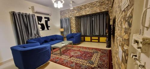 Pali Hill Apartamento | Tranquil - 1 BHK with Pocket Terrace