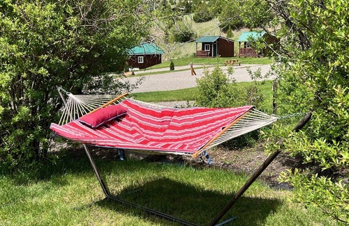 Virginia City Cabina | Tranquil 1 Room Cabin in Virginia City