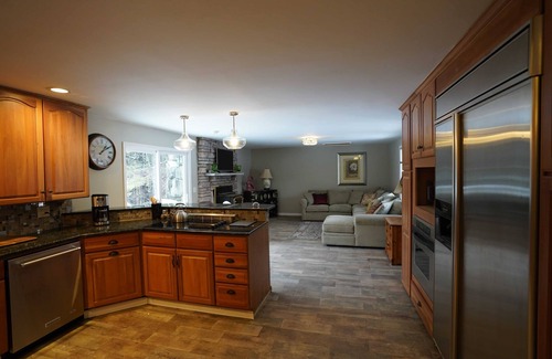 Cornwallville Casa | Tranquil 2-bedroom house with AC in Cornwallville nestled on 23 acres