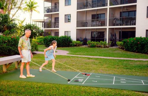 Sanibel Apartamento | Tranquil 2nd floor beachfront condo on Sanibel Island 2A2