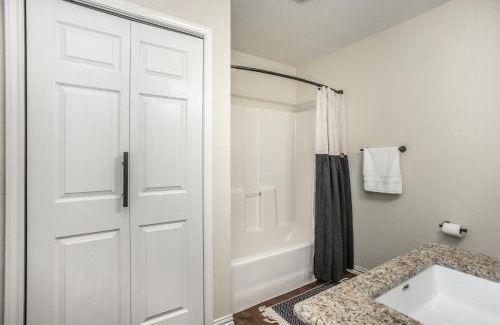 Thackerville Casa | Tranquil 3-Bedroom Cabin Near Winstar Casino