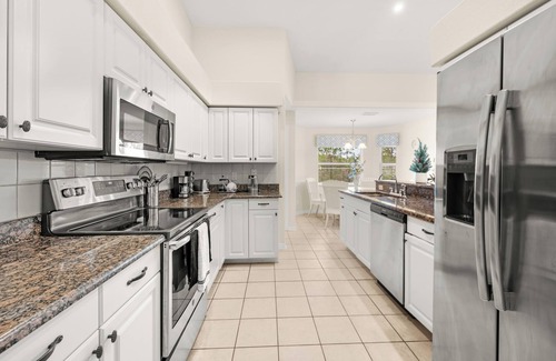Warm Mineral Springs Casa | Tranquil 3BR/2BA Oasis - Steps from Warm Mineral Springs Park
