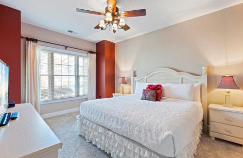 Central Myrtle Beach Apartamento | Tranquil 3BR Condo in Magnolia Pointe near Myrtlewood Golf Resort