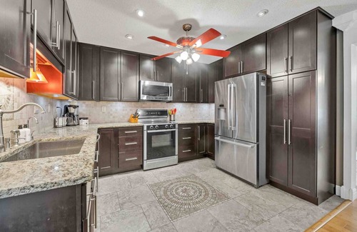 Lake Lorraine Apartamento | Tranquil 3BR Family Home in Shalimar Near Water