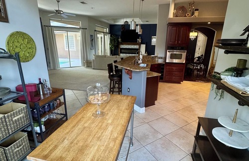 Niceville Casa | Tranquil 4 bedroom 3 bathroom home in blue water Bay 6 miles from Destin beaches