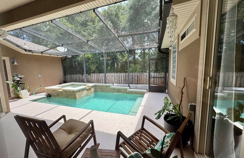 Niceville Casa | Tranquil 4 bedroom 3 bathroom home in blue water Bay 6 miles from Destin beaches