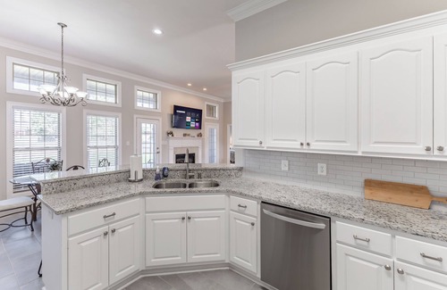 Harvest Casa | Tranquil 4-bedroom spacious home in charming Huntsville