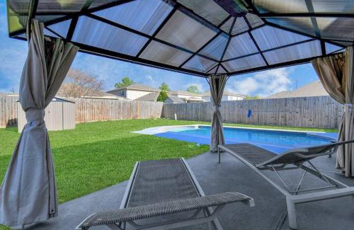 Cypress Casa | Tranquil 4-BR Oasis With Pool & Backyard Bliss!
