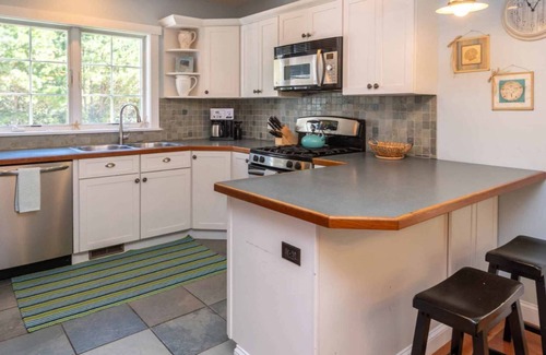 West Tisbury Casa | Tranquil and Centrally Located West Tisbury Home