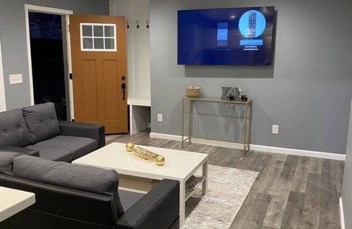 Church Street Casa | Tranquil and conveniently situated residence, just a 5-min drive from downtown.