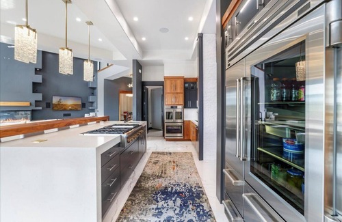 Twin Falls Casa | Tranquil and Dramatic house on the Rim of the Snake River Canyon
