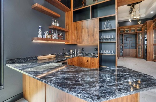 Twin Falls Casa | Tranquil and Dramatic house on the Rim of the Snake River Canyon