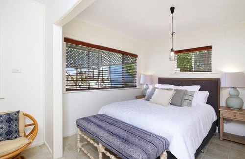 Pretty Beach Casa | Tranquilo Bayside Cottage - Especial de invierno !!