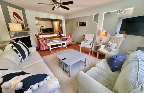 Dewey Beach Cabaña | Tranquil Beach Townhome at Dewey Cove: Walk to Beach, Dining & More!