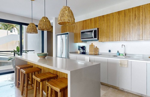 Tulsayab Apartamento | Tranquil beachfront getaway with amazing views, outdoor pool
