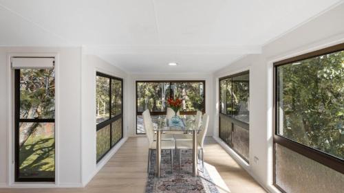 Beachmere Casa | 'tranquil Beachfront Retreat'
