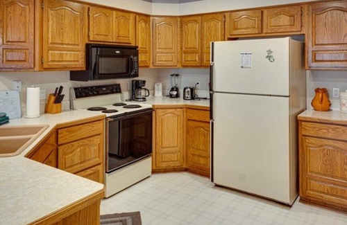 Hot Springs Village Casa | Tranquil Beauty on Balboa Golf Course!