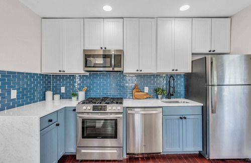 Highlands Casa | Tranquil Blue Coastal Charmer 2 or 4 bedroom Duplex in Highlands, NJ, WATERFRONT