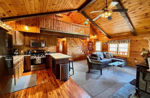 Fly Creek Cabina | Tranquil Cabin - 5 miles to Cooperstown