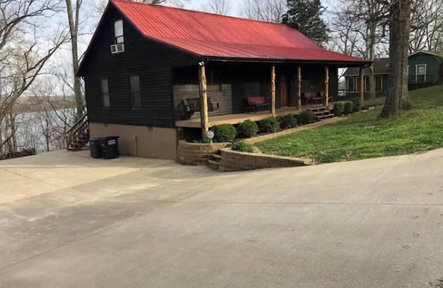 Glasgow Cabina | Tranquil Cabin on Barren River Lake