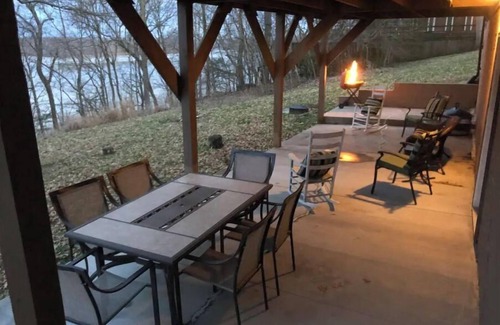 Glasgow Cabina | Tranquil Cabin on Barren River Lake